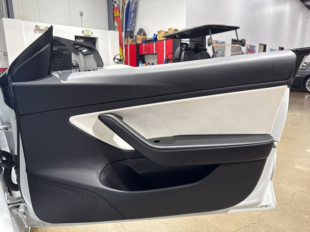 2020 Tesla Model 3 Performance