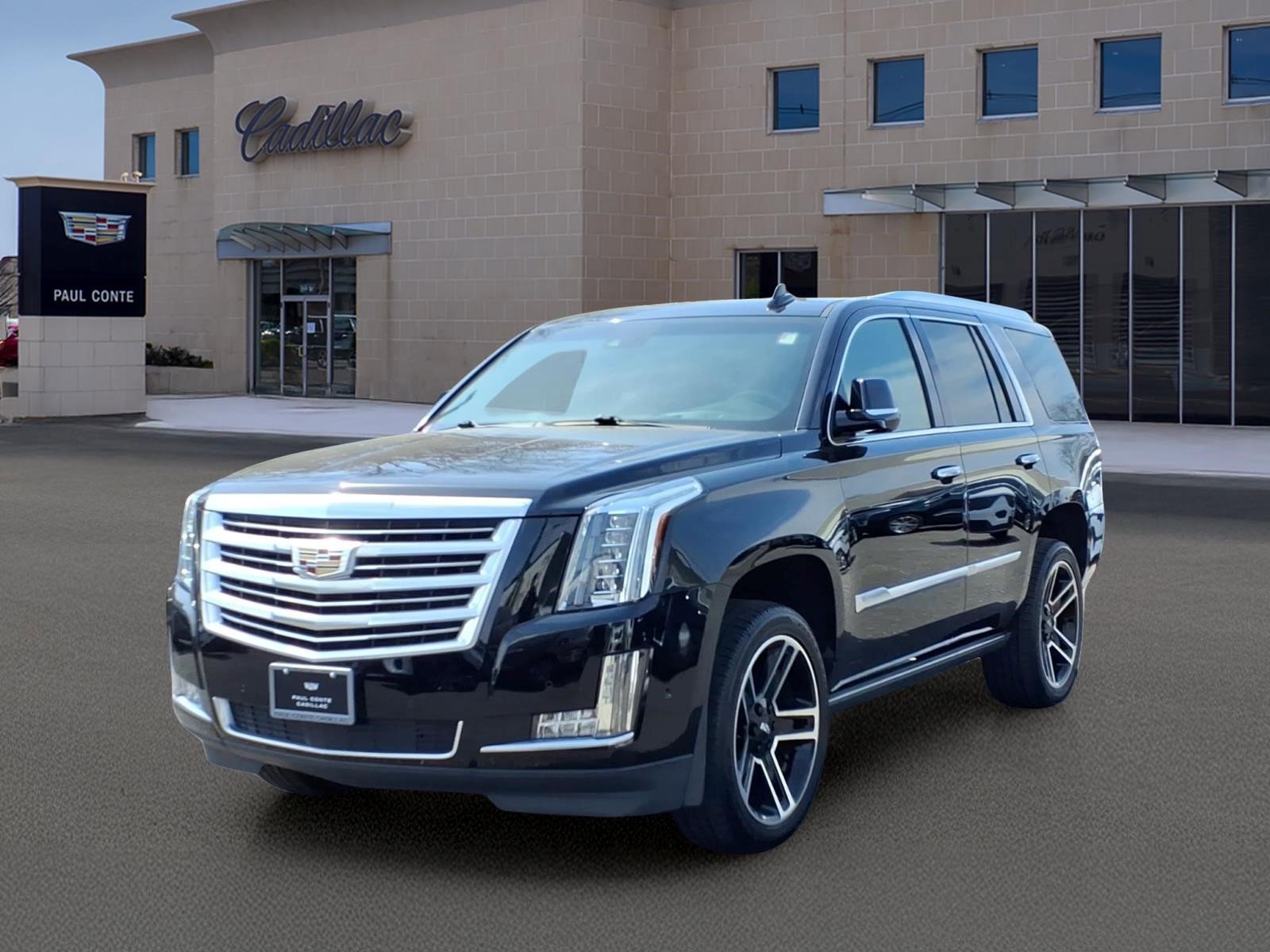Used 2018 Cadillac Escalade Platinum
