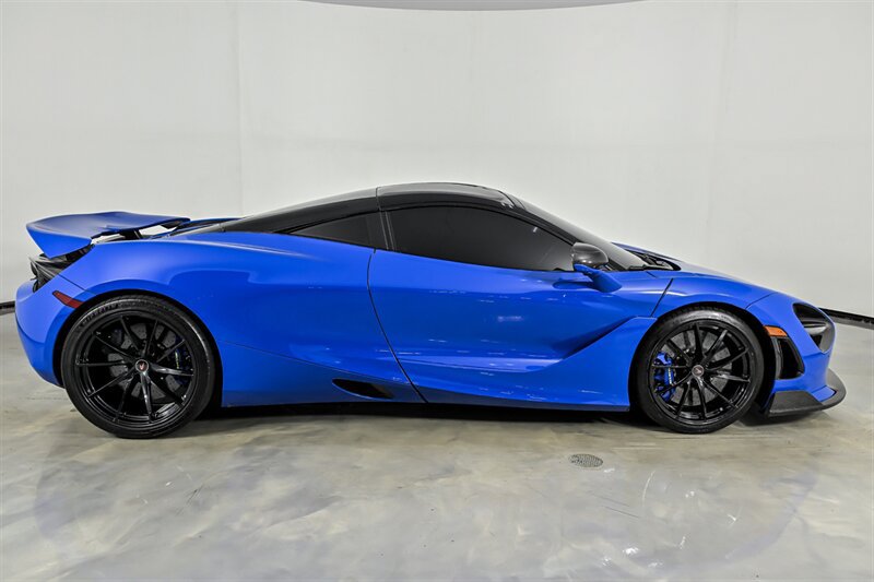 Used 2018 McLaren 720S photo 14