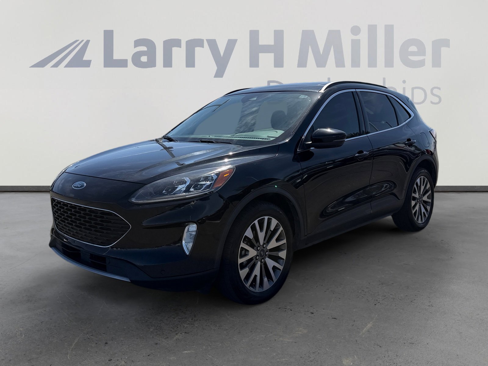 2020 Ford Escape Titanium