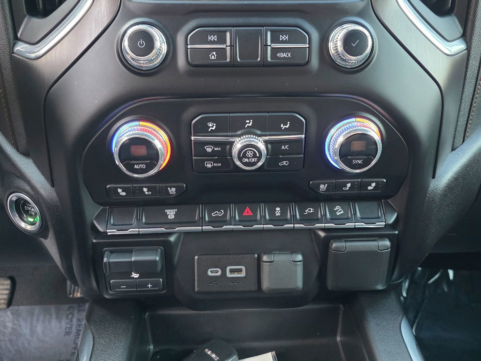 2023 GMC Sierra 2500 AT4