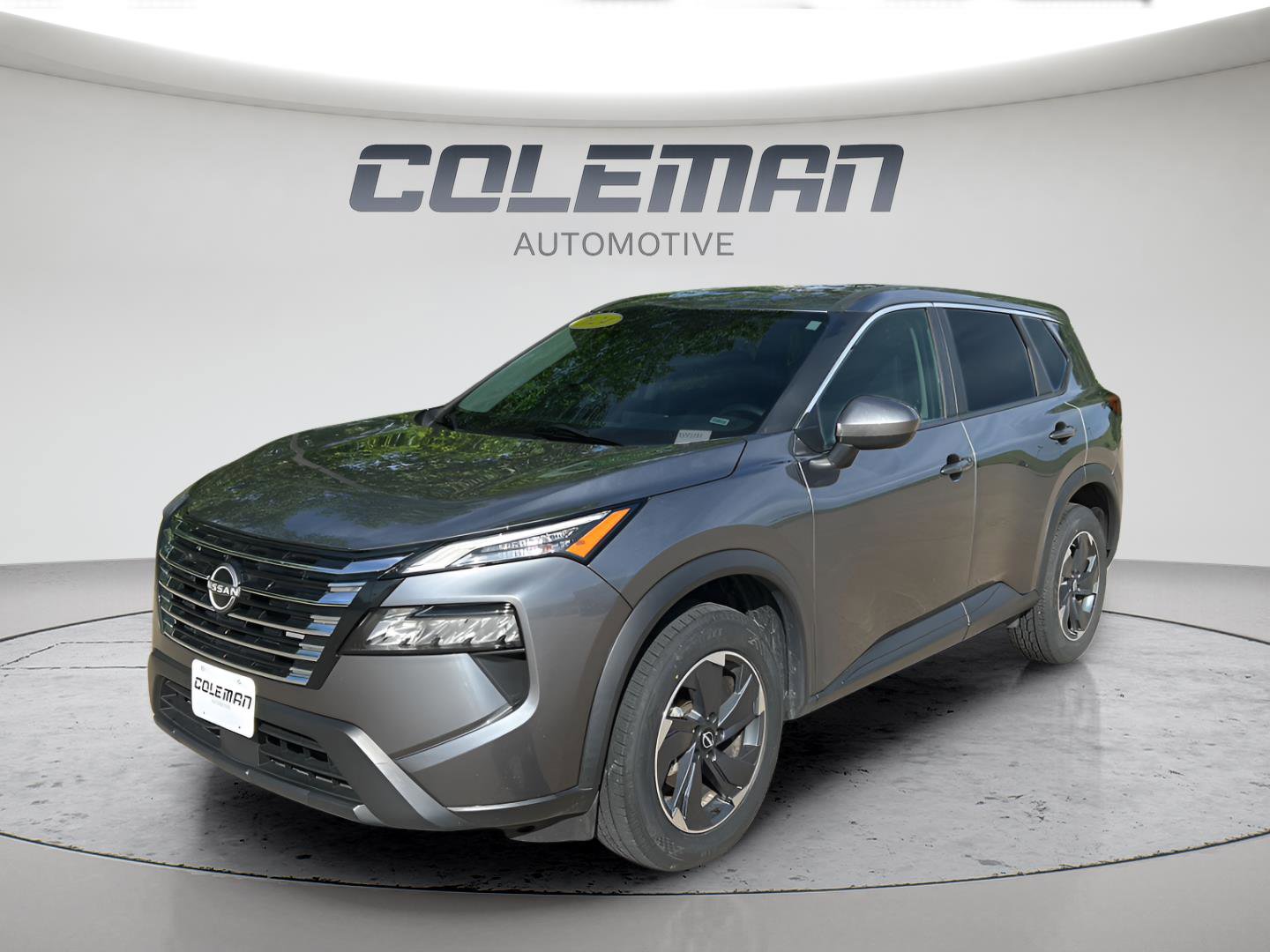 Used 2024 Nissan Rogue SV