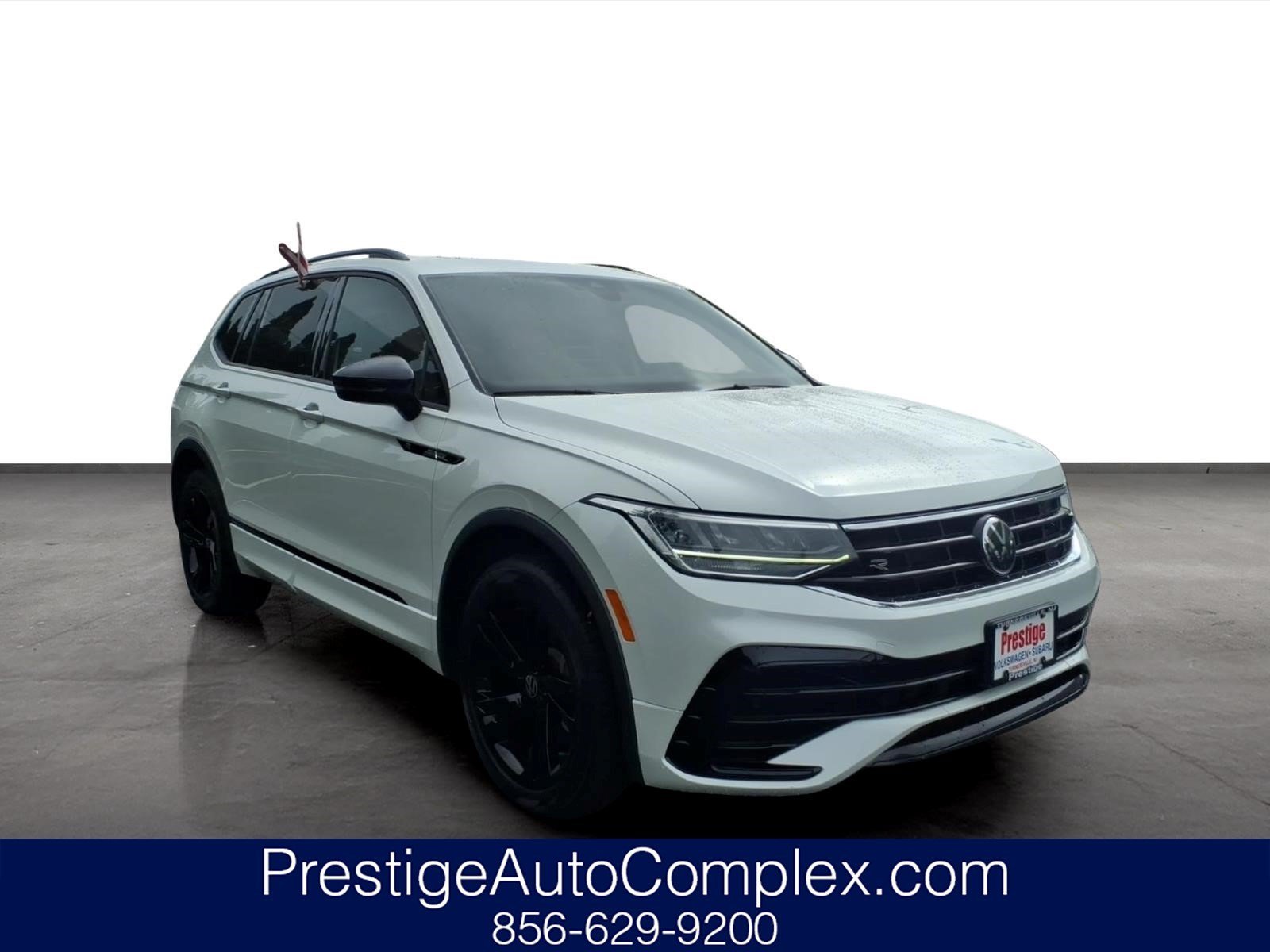 Certified 2023 Volkswagen Tiguan SE R-Line