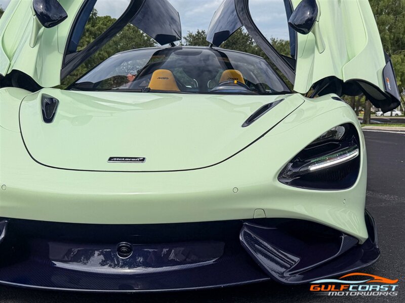 Used 2021 McLaren 765LT photo 5
