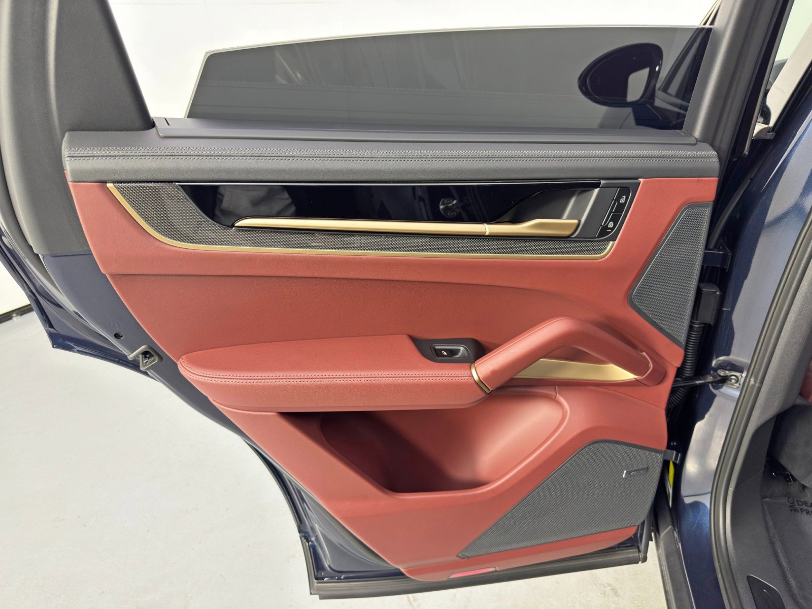 2025 Porsche Cayenne Turbo