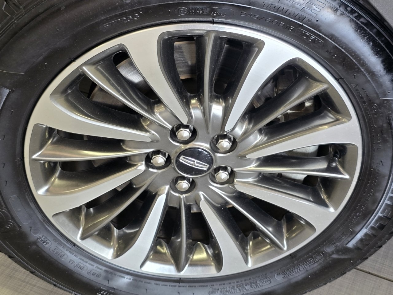 2020 Lincoln Nautilus Reserve