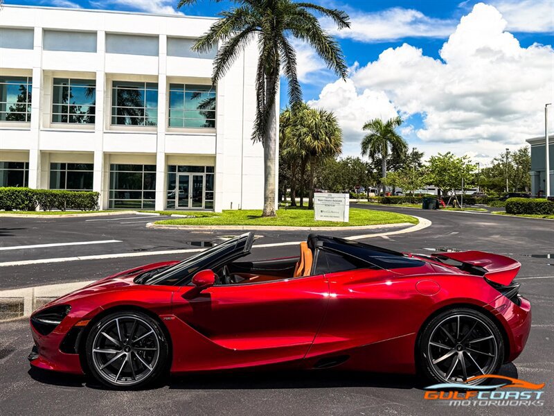 Used 2022 McLaren 720S Spider photo 39