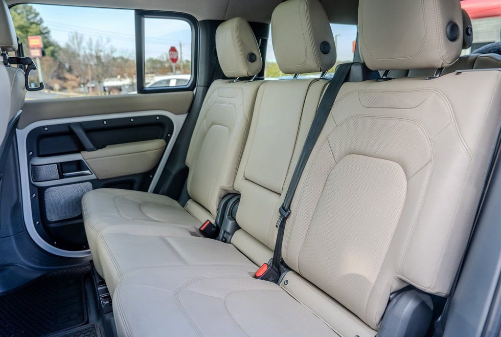 2024 Land Rover Defender 130 S