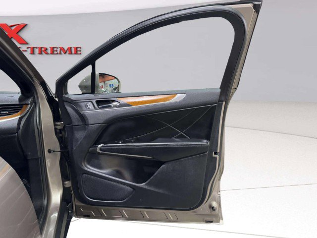 2019 Lincoln MKC Select