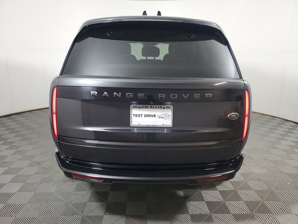 2023 Land Rover Range Rover SE