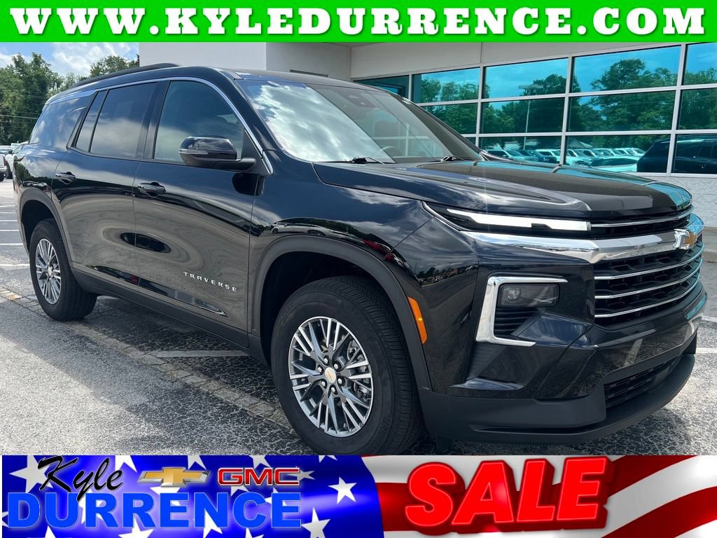 Used 2026 Chevrolet Traverse LT