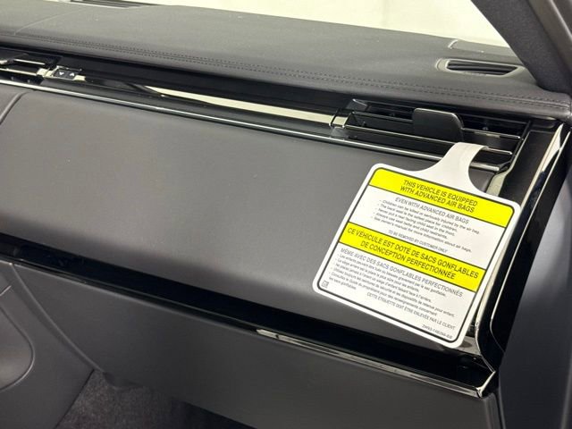 2026 Land Rover Range Rover Sport SE