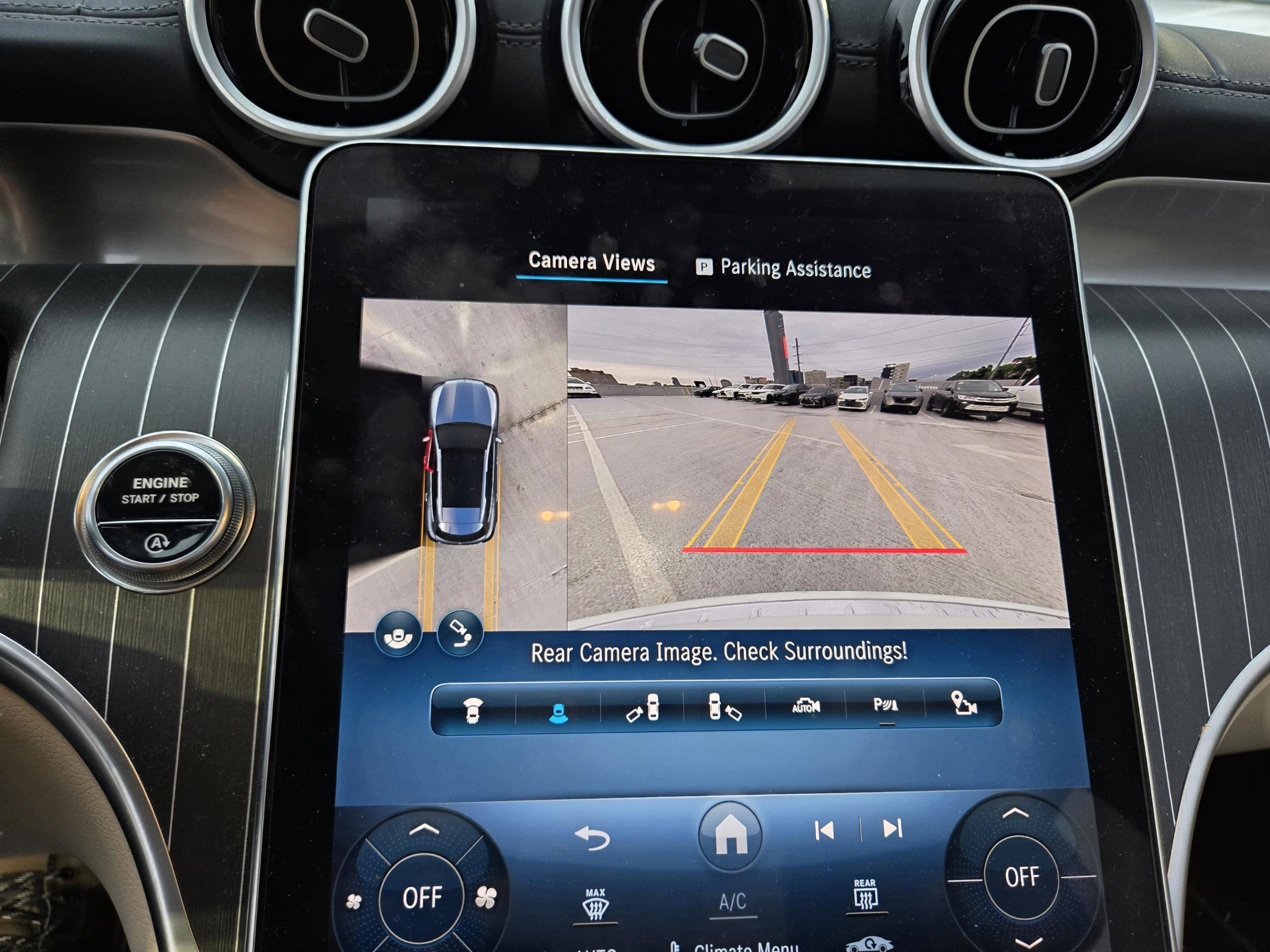 2024 Mercedes-Benz GLC 300