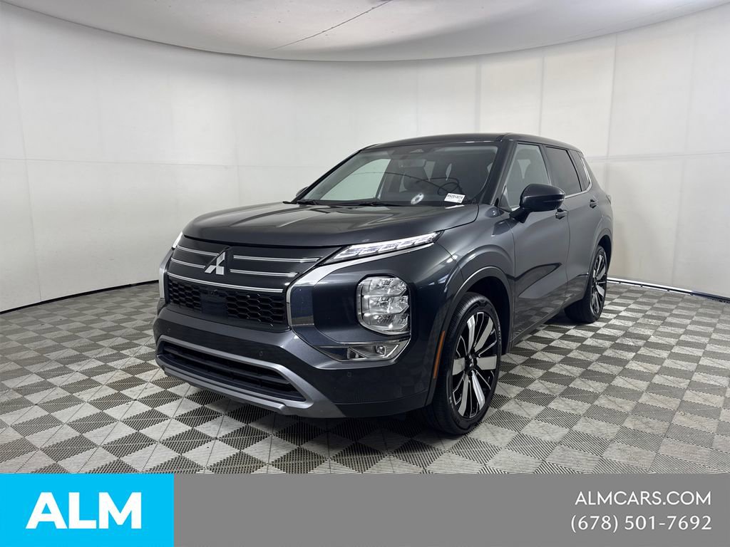 2025 Mitsubishi Outlander SE