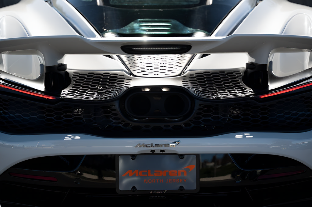 New 2026 McLaren 750S photo 31