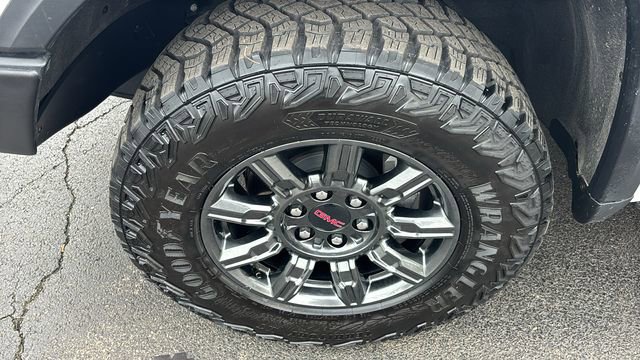 2025 GMC Sierra 1500 AT4X