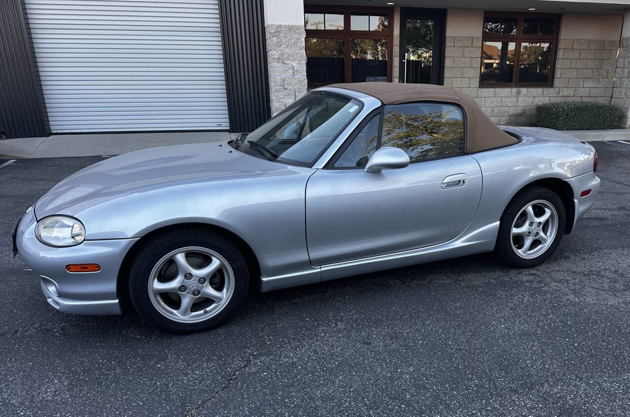 Used 2000 MAZDA MX-5 Miata LS