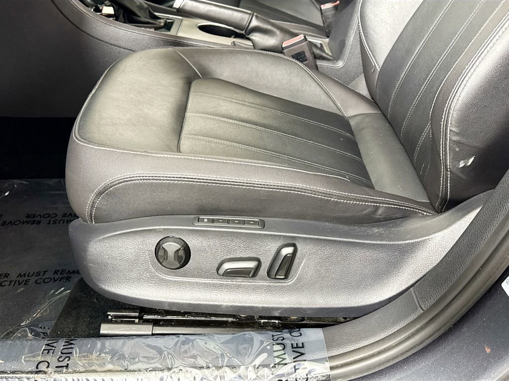 2022 Volkswagen Passat 2.0T