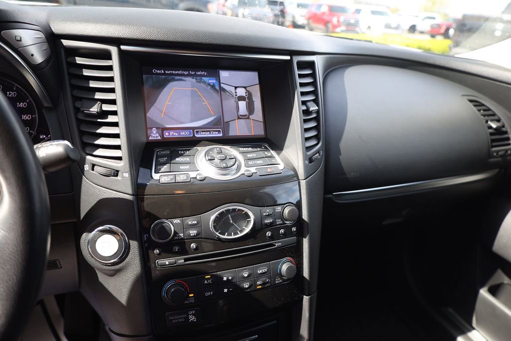 2017 INFINITI Qx70 AWD