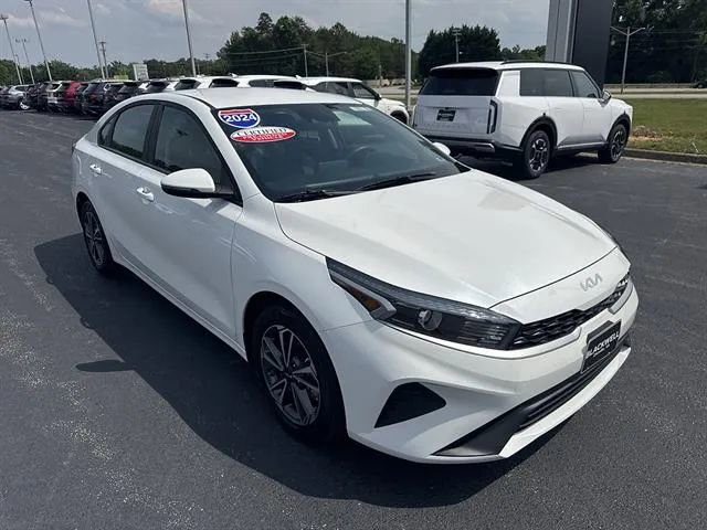 Used 2024 Kia Forte LXS w/ LXS Technology Package