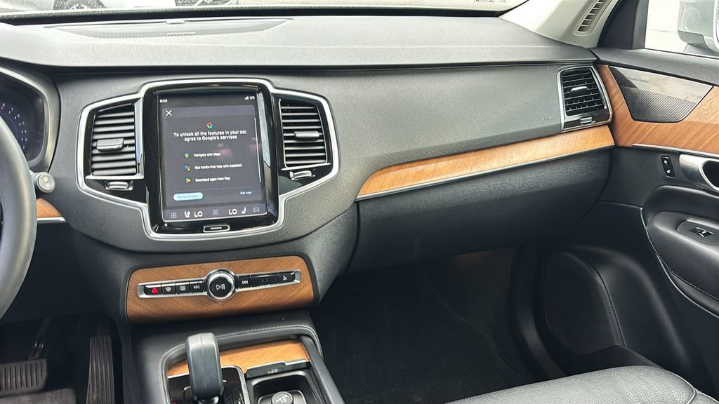 2023 Volvo Xc90 B6 Plus