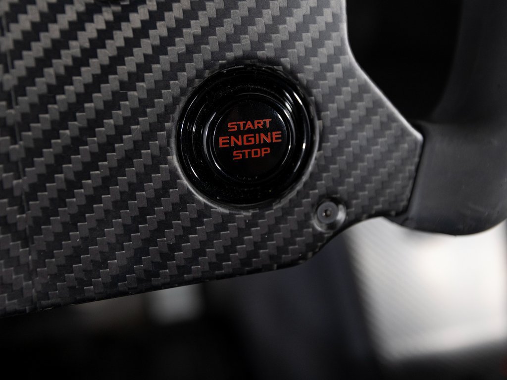 Used 2015 McLaren P1 photo 31