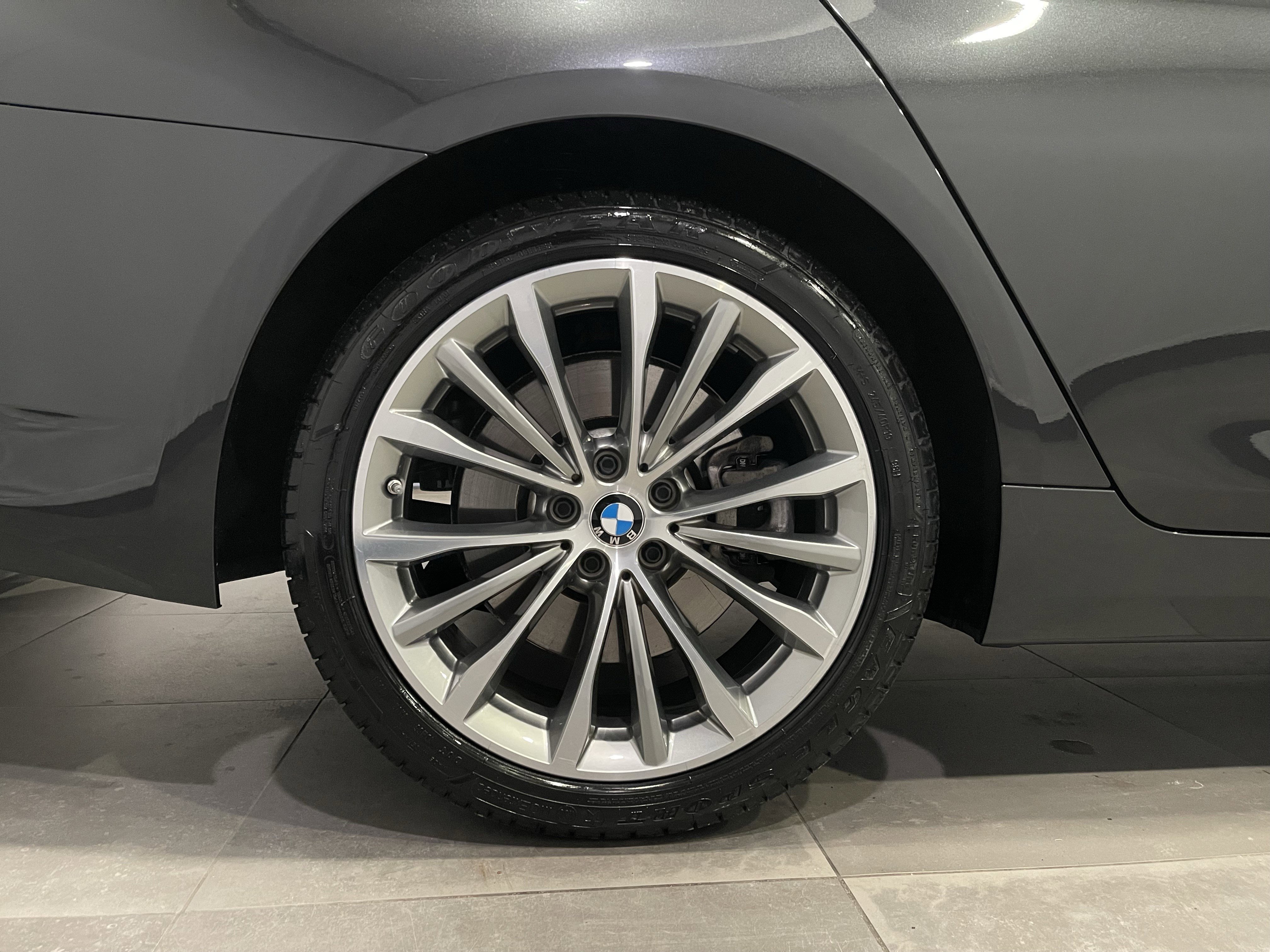 2023 BMW 540i xDrive