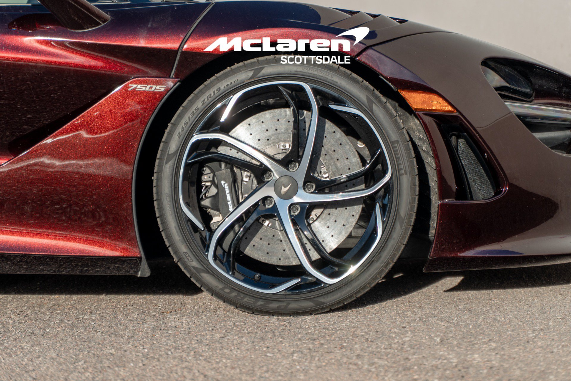 Used 2025 McLaren 750S photo 21