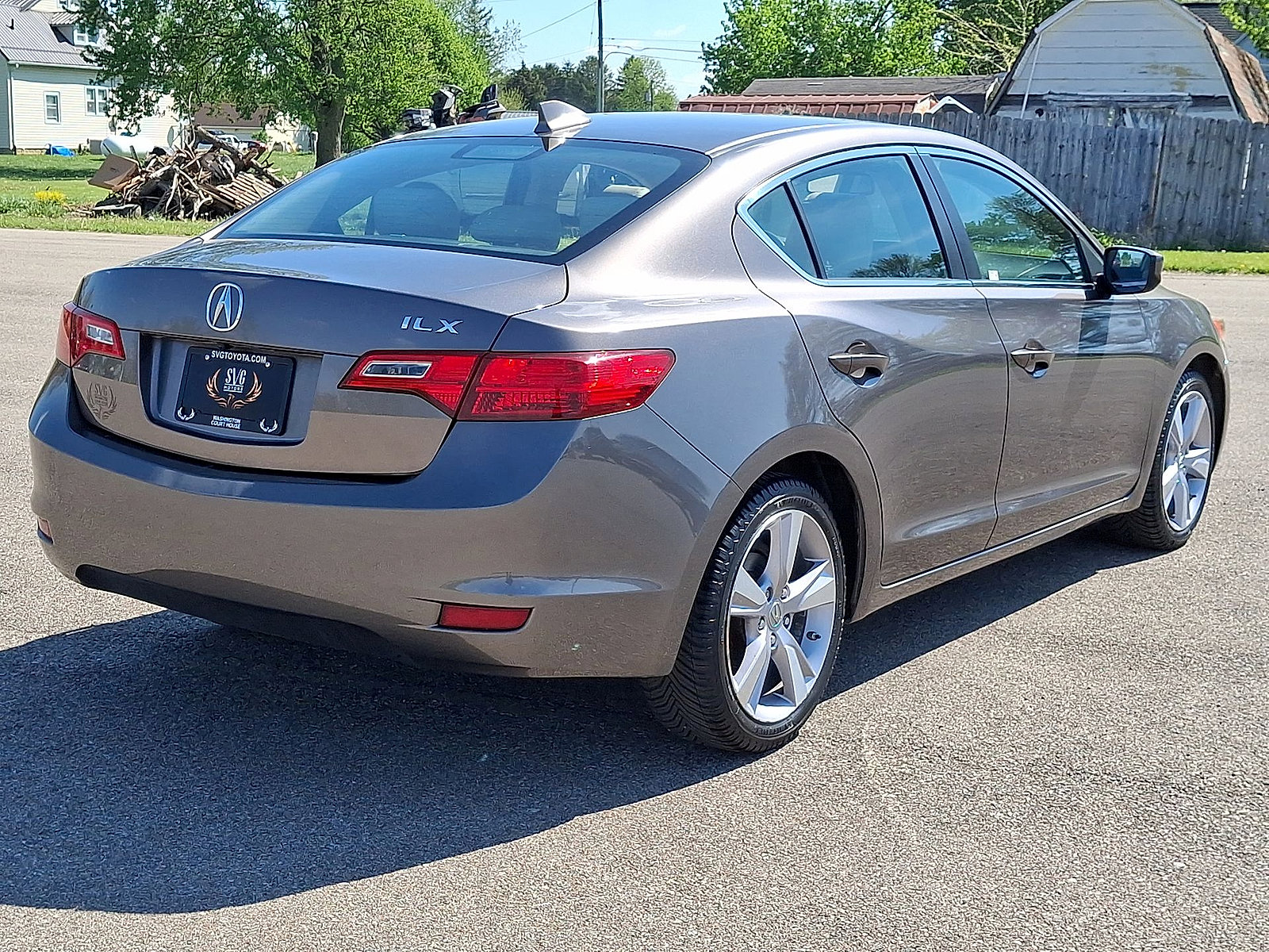 2013 Acura ILX w/ Technology Package