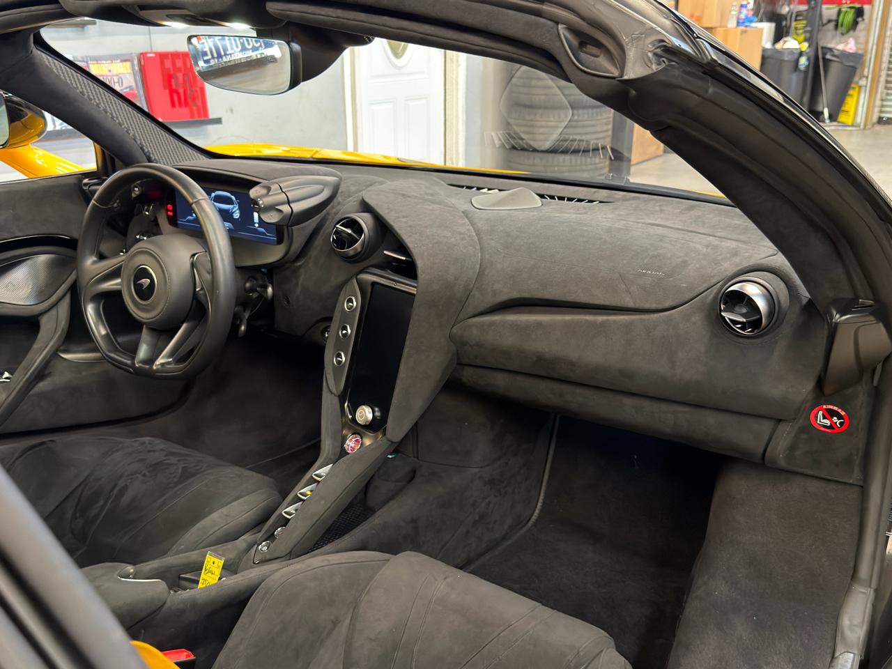 Used 2024 McLaren 750S Spider photo 17