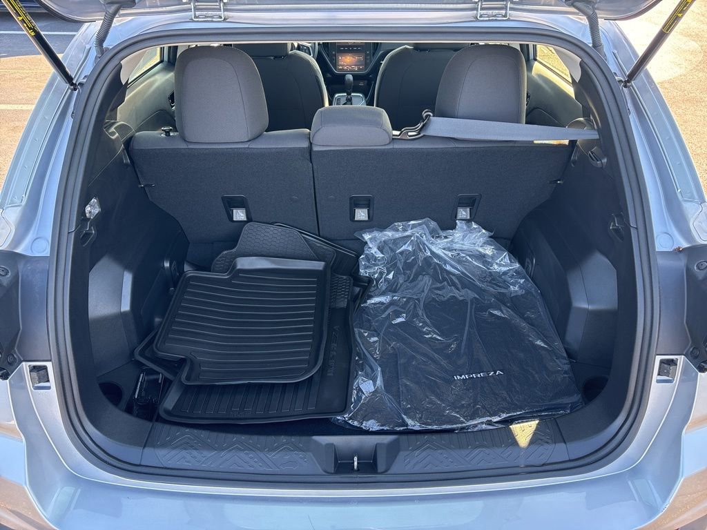 2024 Subaru Impreza 2.0i