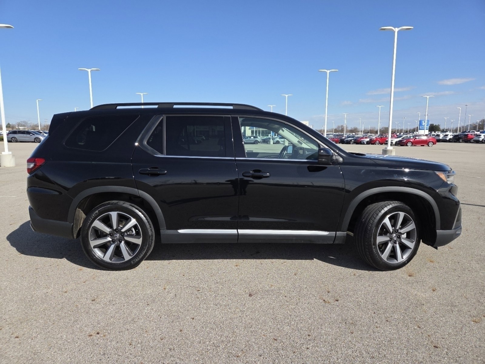 2023 Honda Pilot Touring
