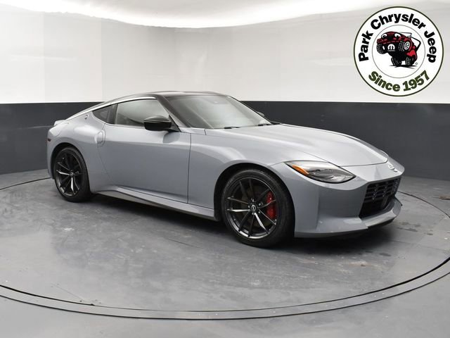 Used 2024 Nissan Z Performance w/ Floor Mat Package