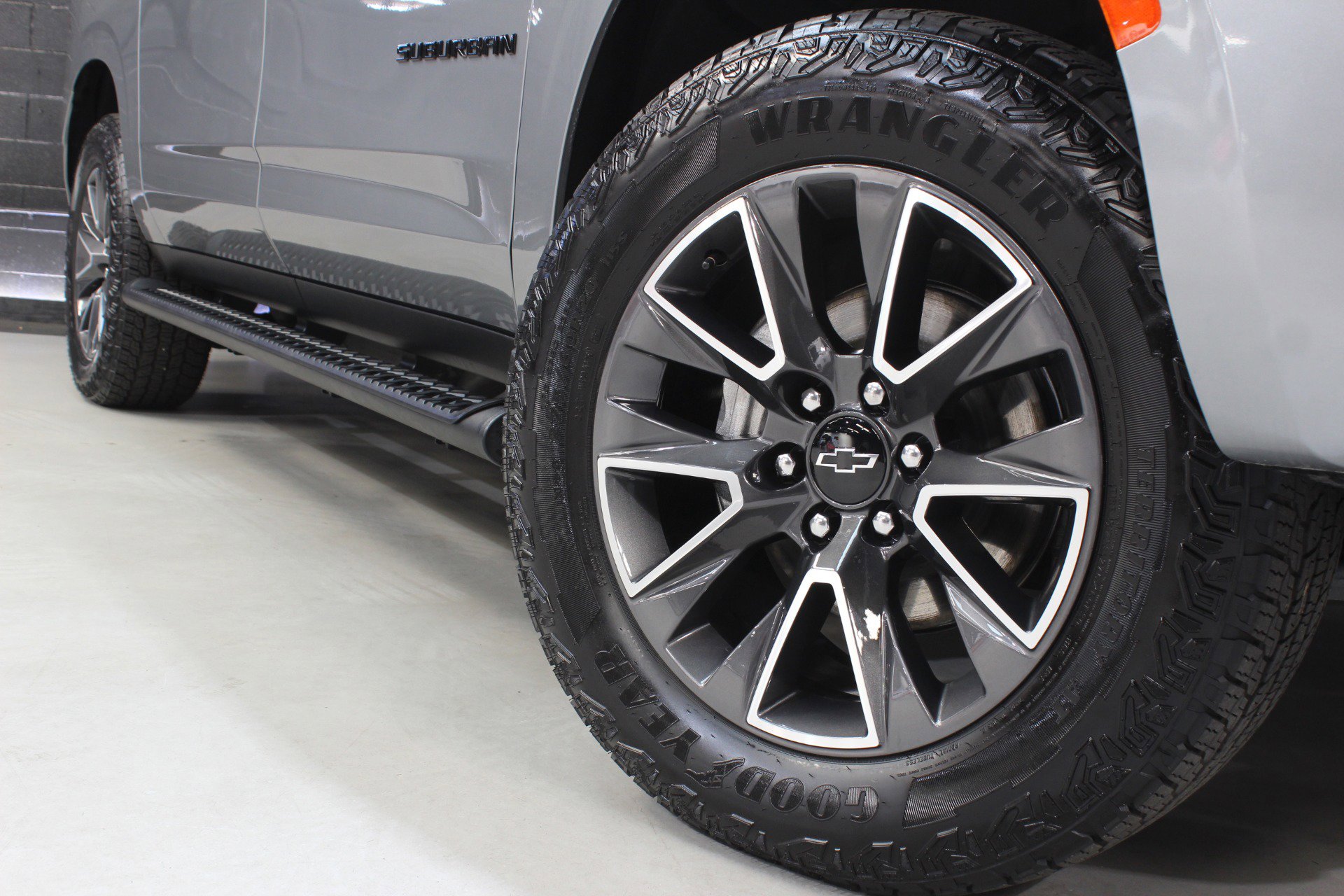 2023 Chevrolet Suburban Z71