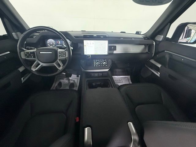 2023 Land Rover Defender 130 SE