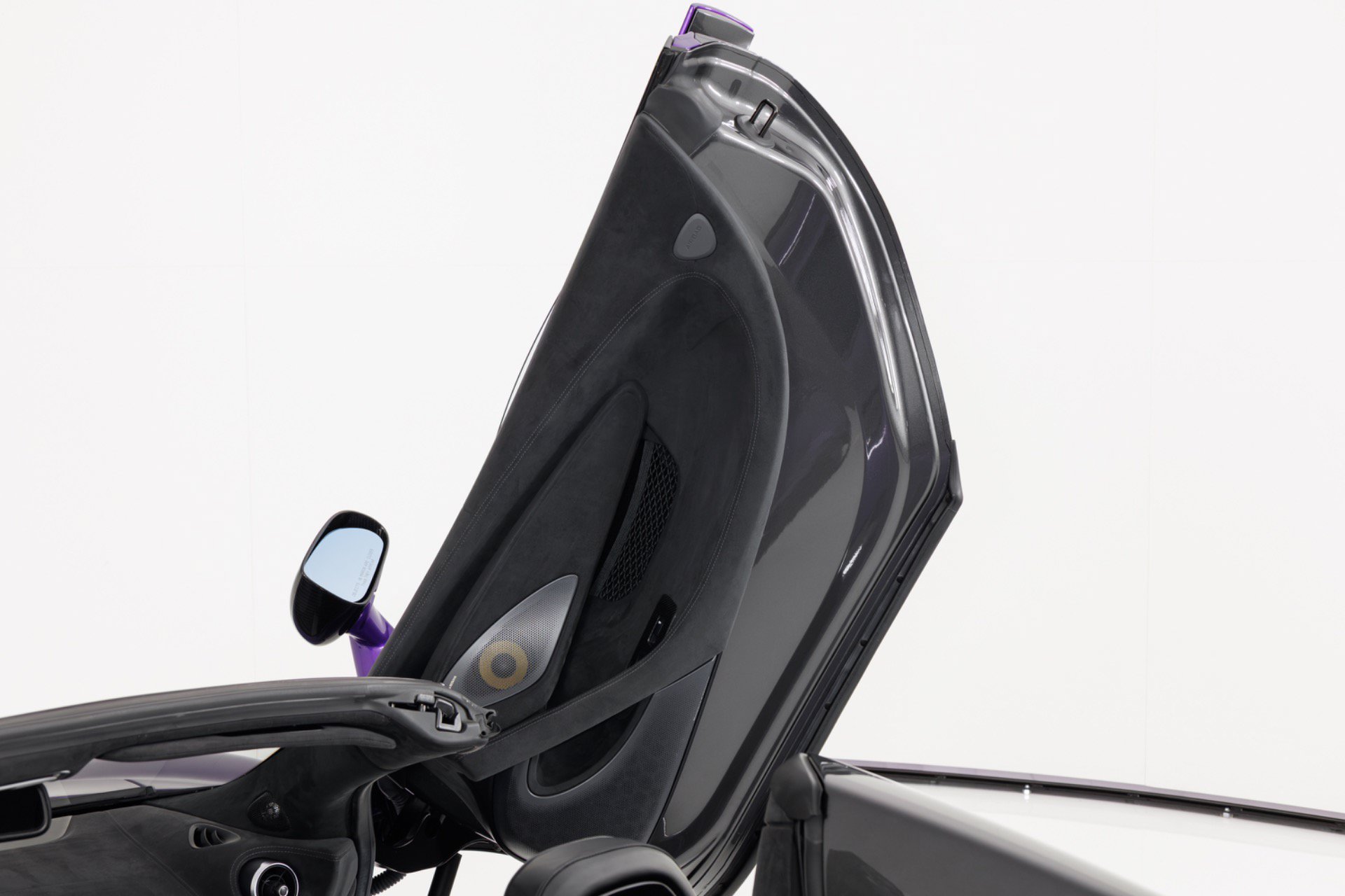 Used 2020 McLaren 600LT Spider photo 48