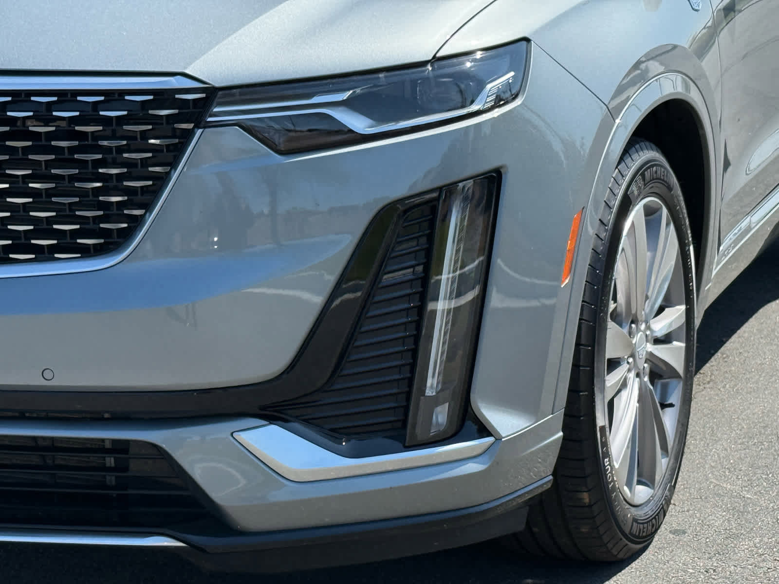 2024 Cadillac XT6 Premium Luxury