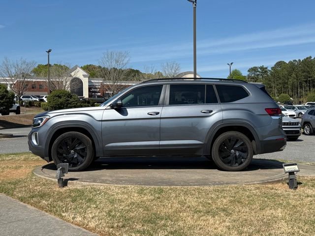 2024 Volkswagen Atlas SE