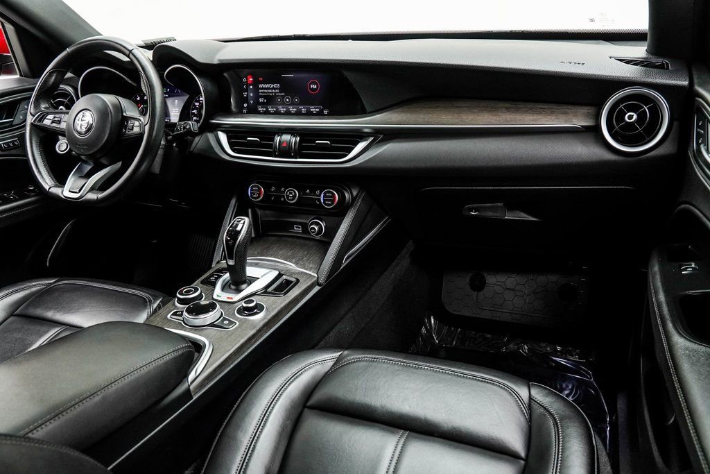 2022 Alfa Romeo Stelvio Ti