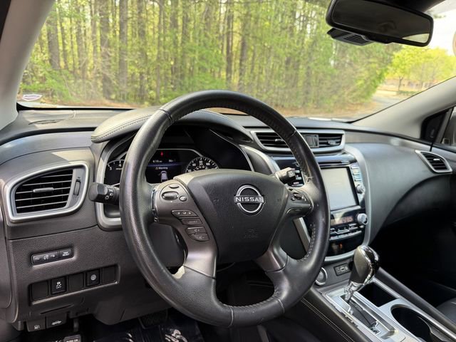 2023 Nissan Murano SV