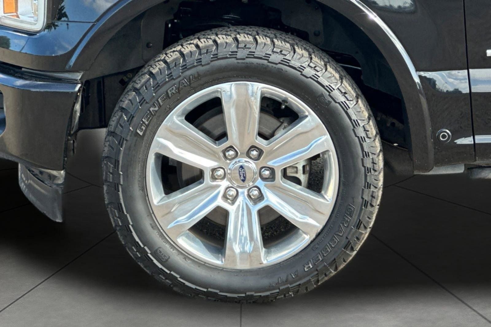 2017 Ford F150 Platinum