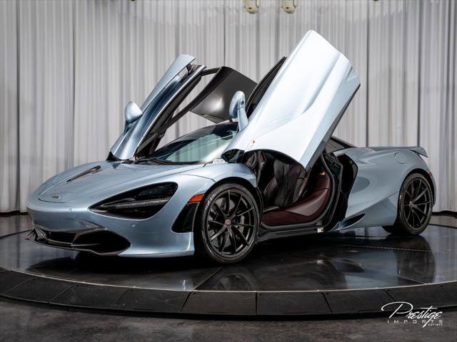 Used 2018 McLaren 720S Luxury photo 17