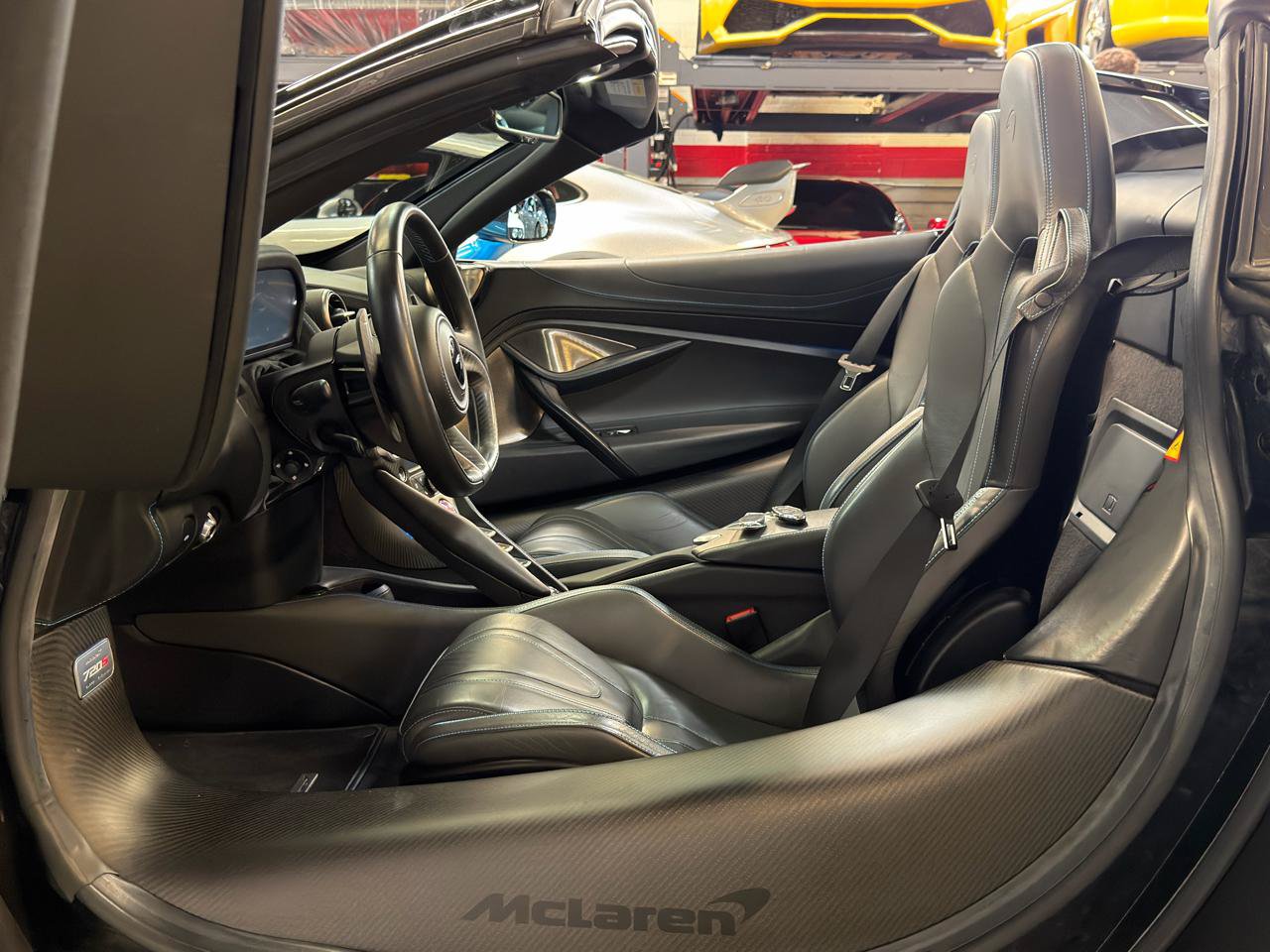 Used 2020 McLaren 720S Luxury photo 21