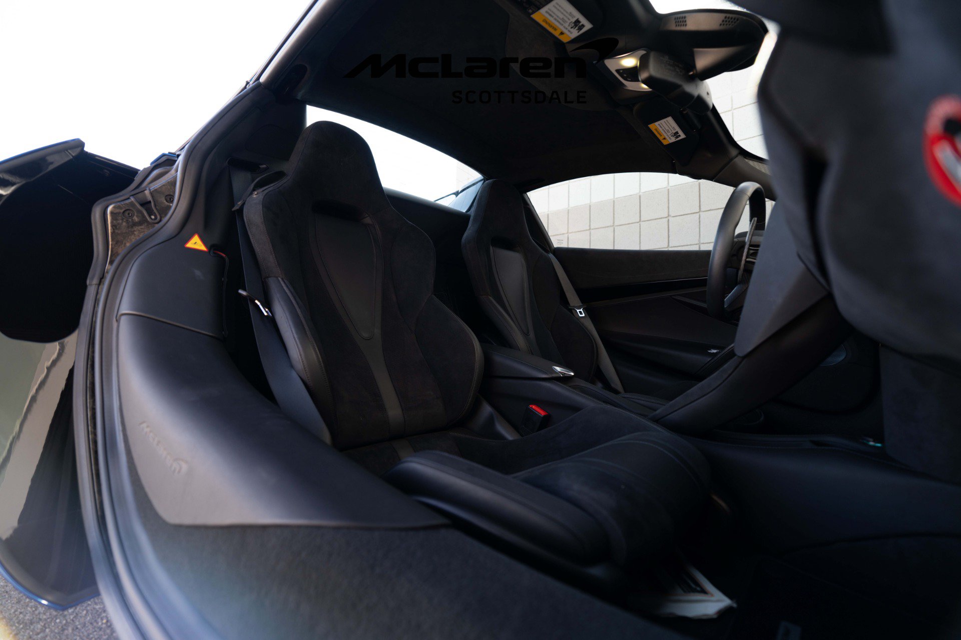 Used 2022 McLaren 720S Luxury photo 12