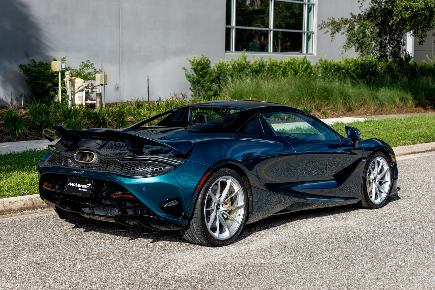 New 2027 McLaren 750S Spider photo 8