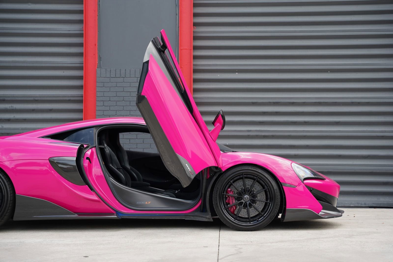 Used 2019 McLaren 600LT photo 14