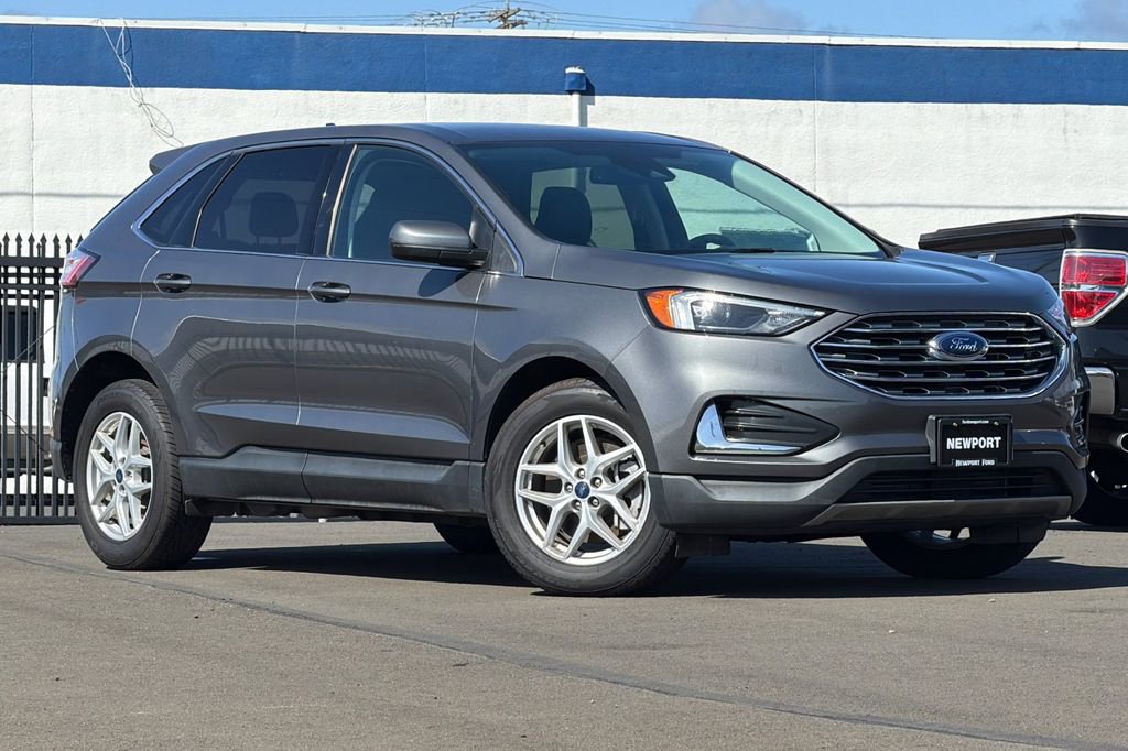 Certified 2022 Ford Edge SEL