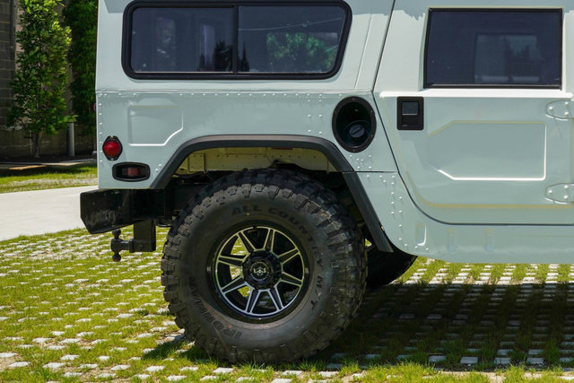 1995 HUMMER H1 4-Door Wagon