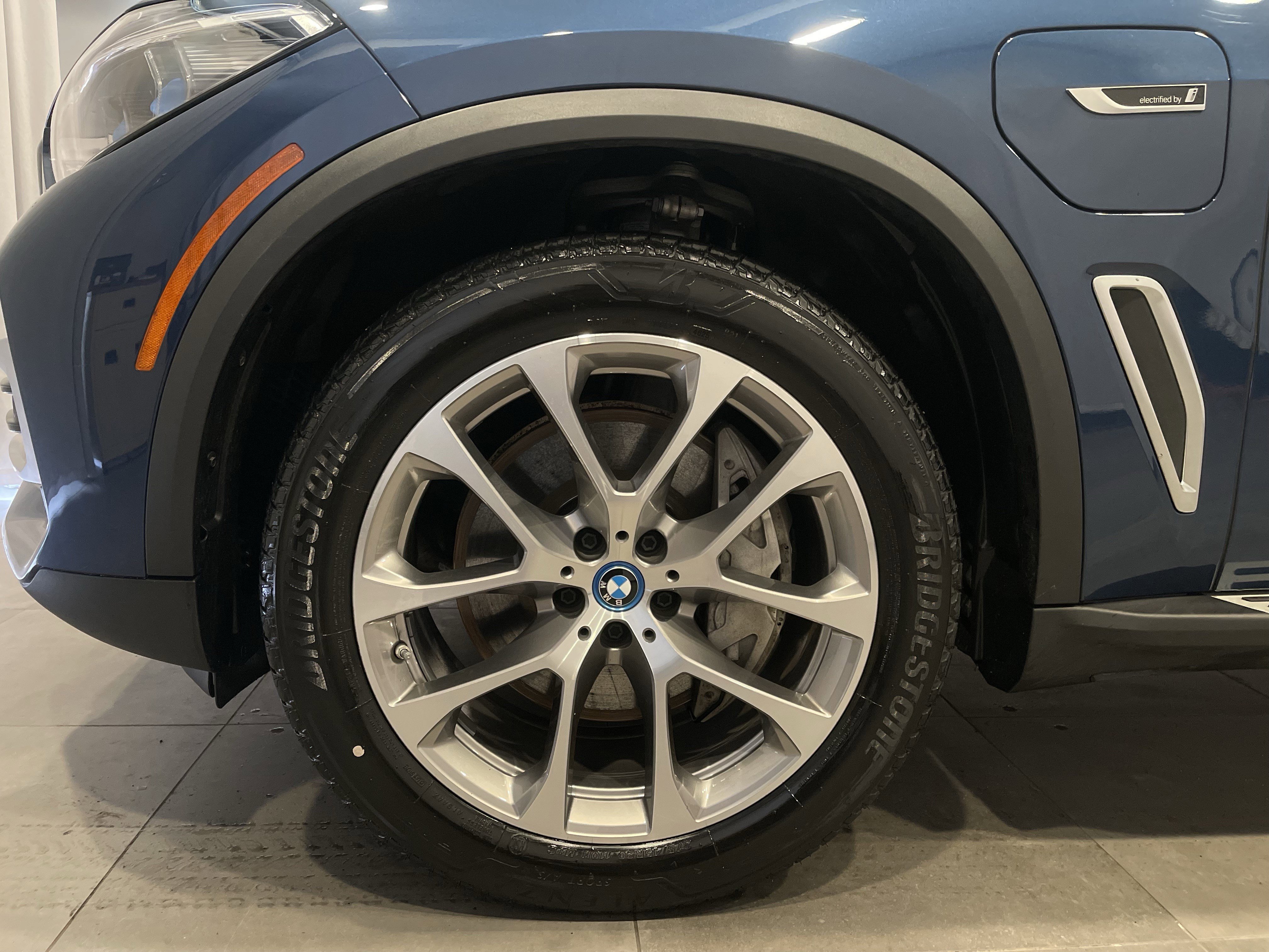 2023 BMW X5 xDrive45e