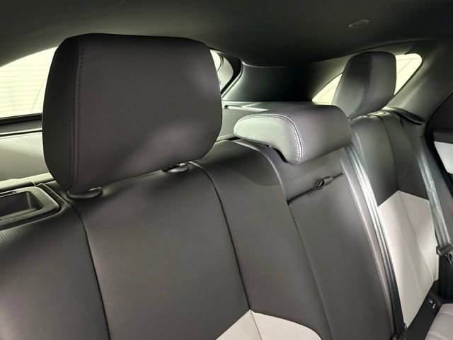 2026 Land Rover Range Rover Velar Dynamic SE